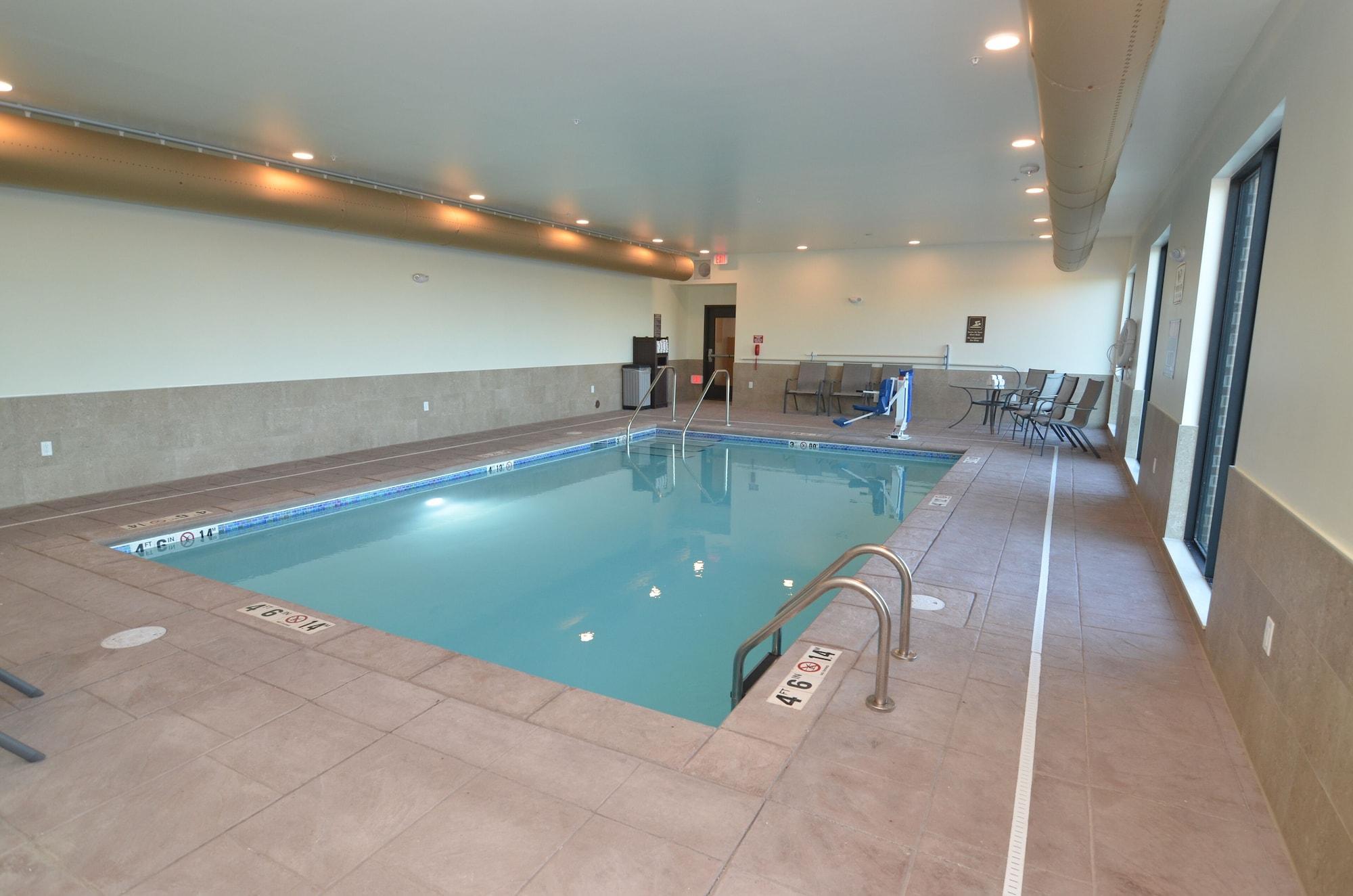 Comfort Inn & Suites Вест-Де-Мойн Екстер'єр фото